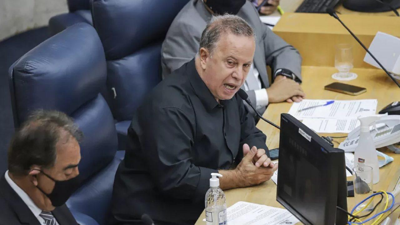 Vereador Cristófaro é desfiliado do PSB após fala racista
