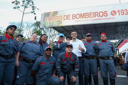 Bombeiros salvam criança horas após inauguração de nova sede em Mairiporã