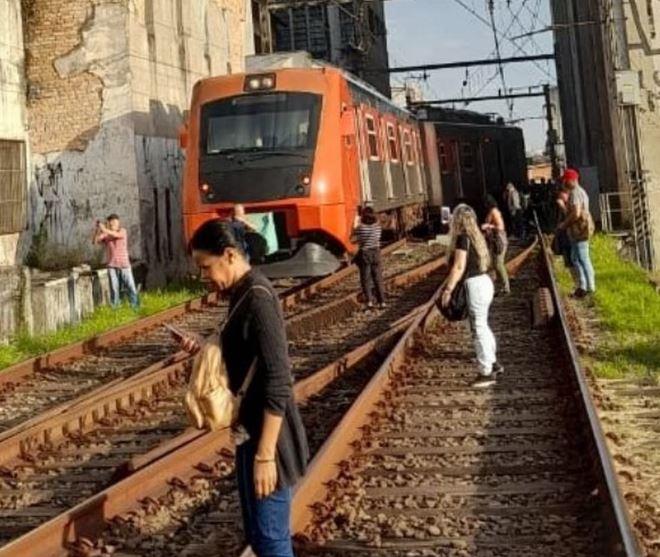 Via Mobilidade Fora dos Trilhos!!!