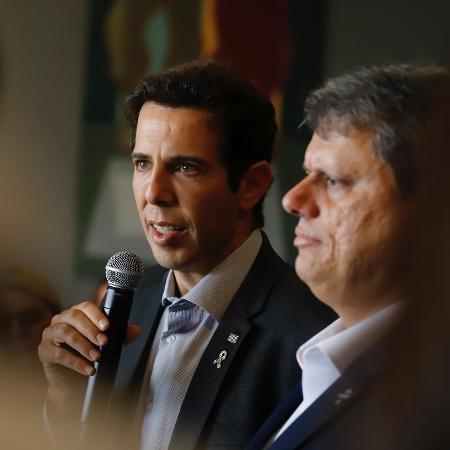 Dia do professor: SP foca na contratação e melhora na condição de trabalho na escola