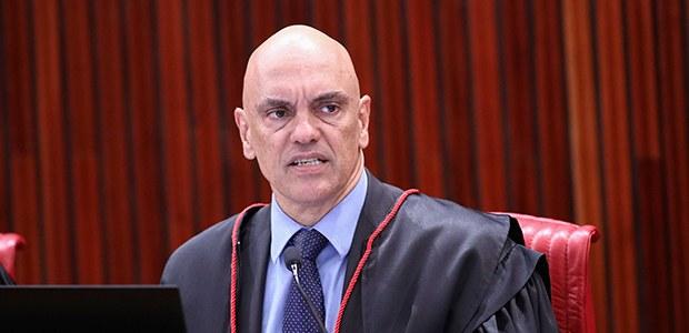 O Filho do Ministro do TSE: esbanjar é preciso
