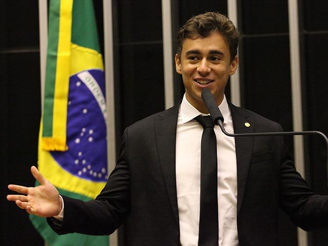 Um exemplo didático: a esquerda engana a comunidade LGBT