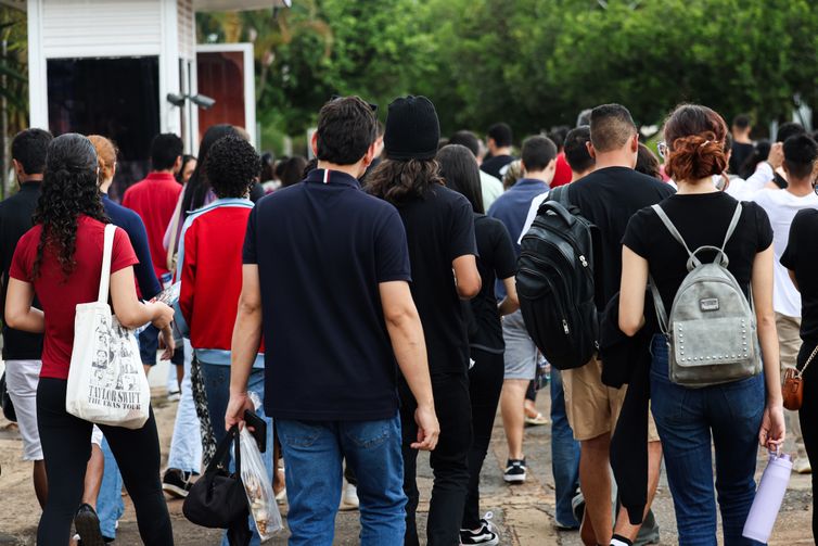 Enem 2025: Inep alerta sobre taxa de inscrição não paga