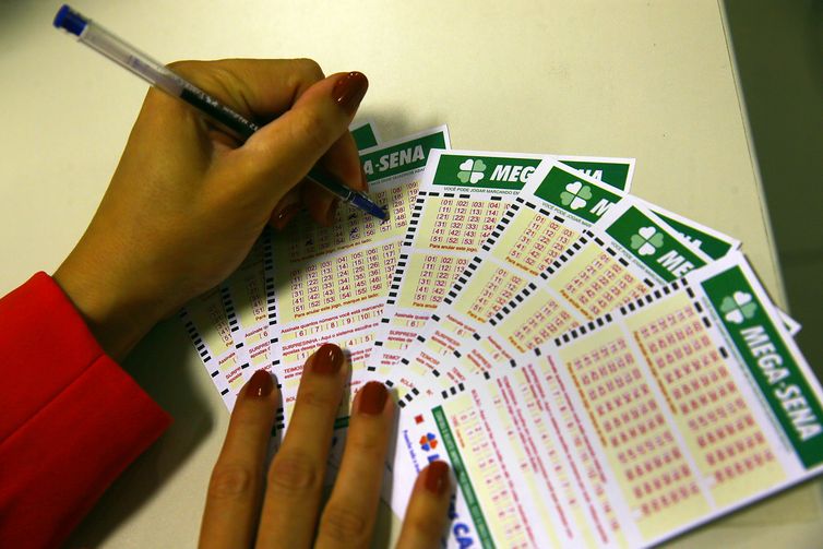 Prêmio de R$ 34 milhões da Mega-Sena será sorteado neste sábado