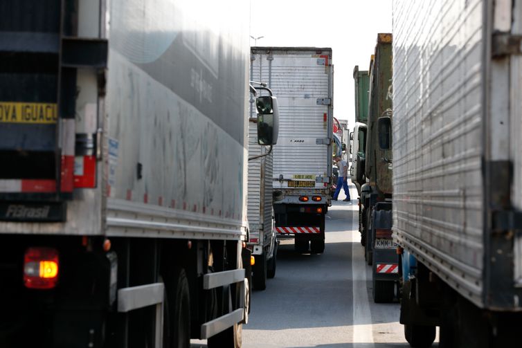 CMN regulamenta linha de R$ 6 bi para financiamento de caminhões