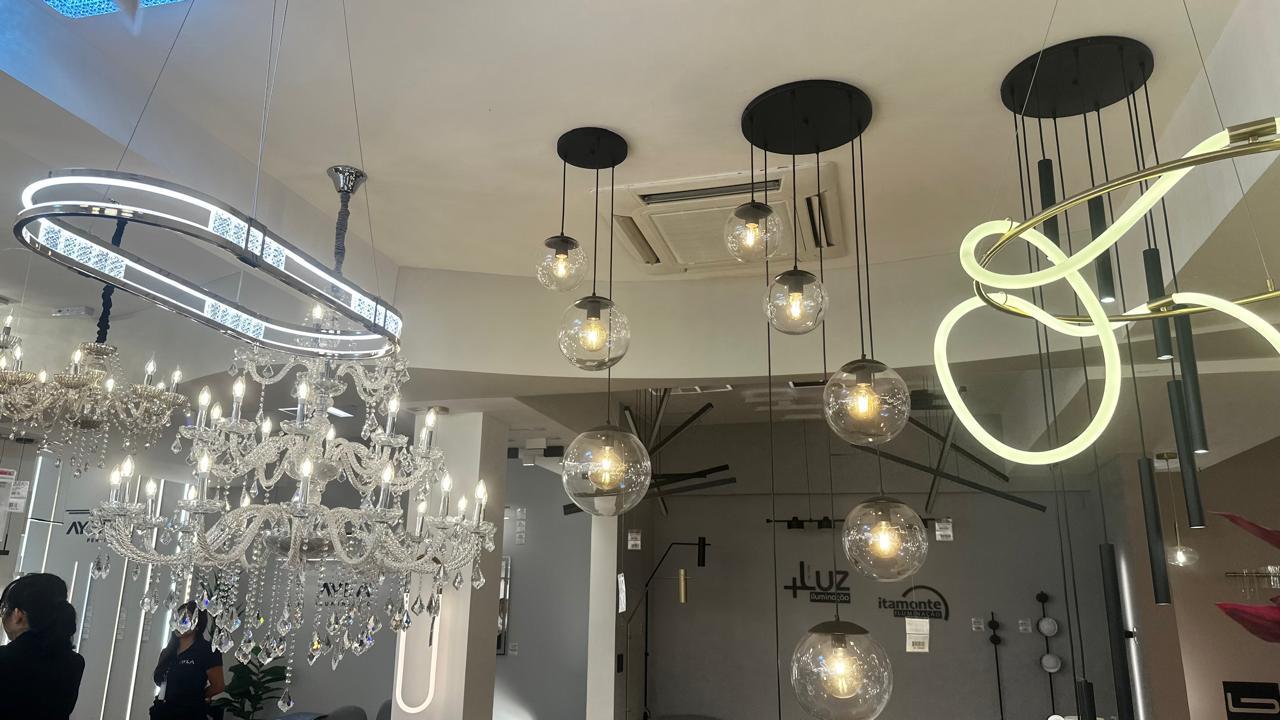 Luz oculta e a volta do maximalismo: as tendências que movimentam o mercado de R$ 20 bilhões